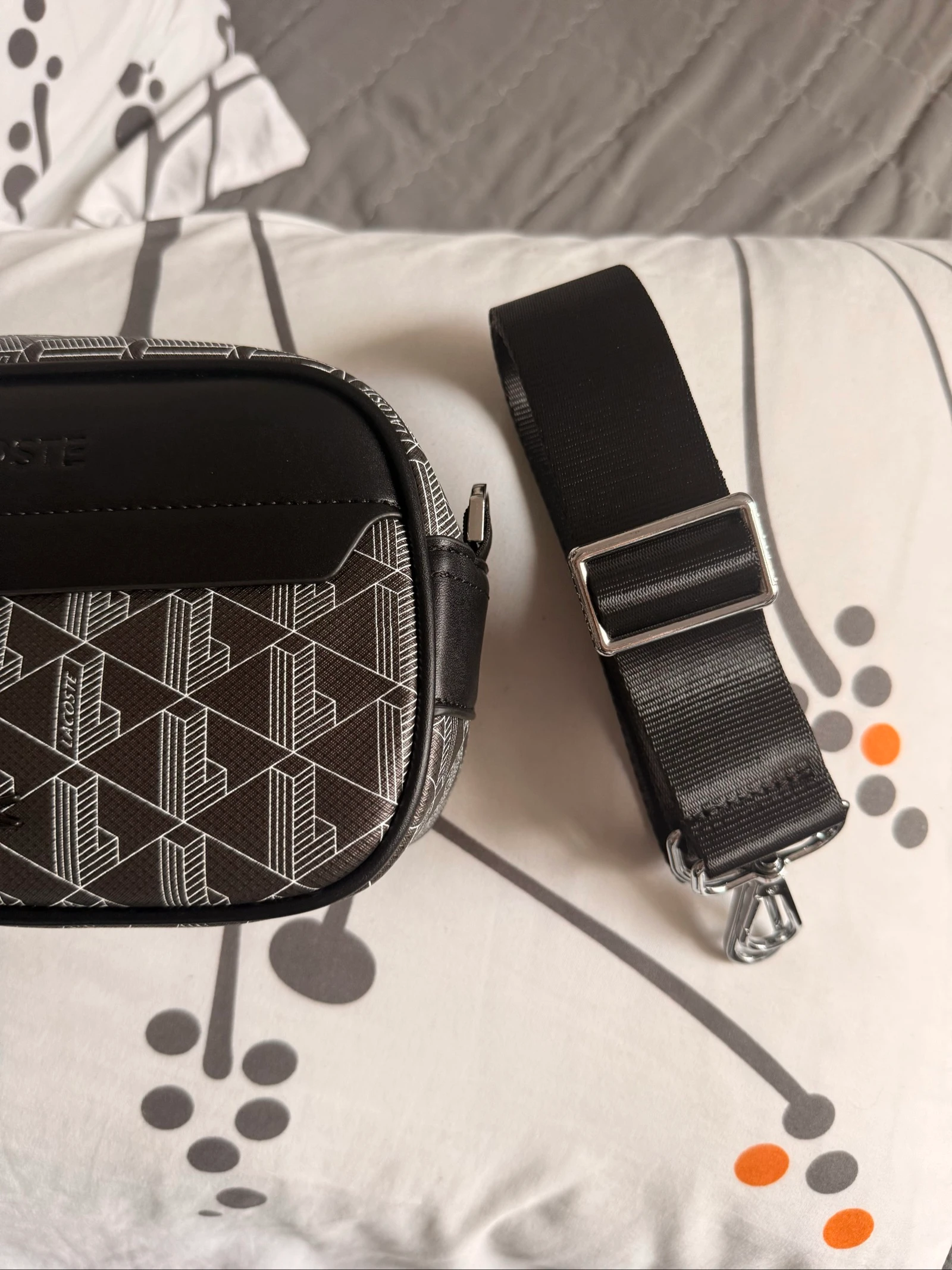 Bolso bandolera Lacoste Monogram – Nuevo – photo 3
